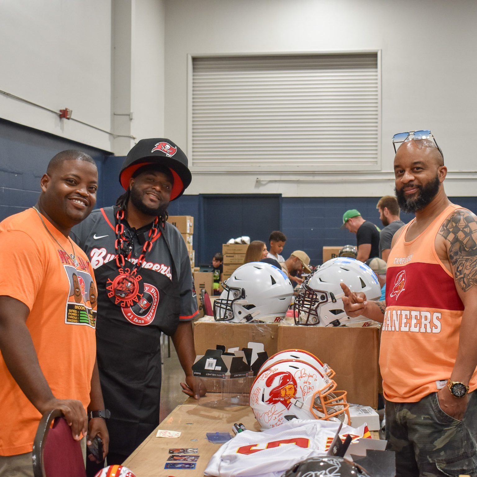 tampa-bay-sports-expo-back-room